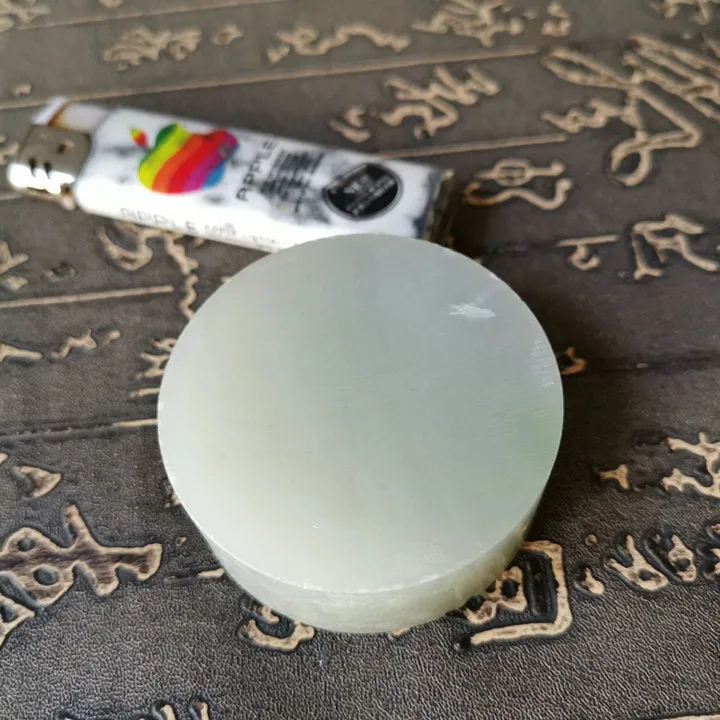 Natural Kunlun Jade Rough Nephrite Raw (137g, 5.4X5.4X2cm)