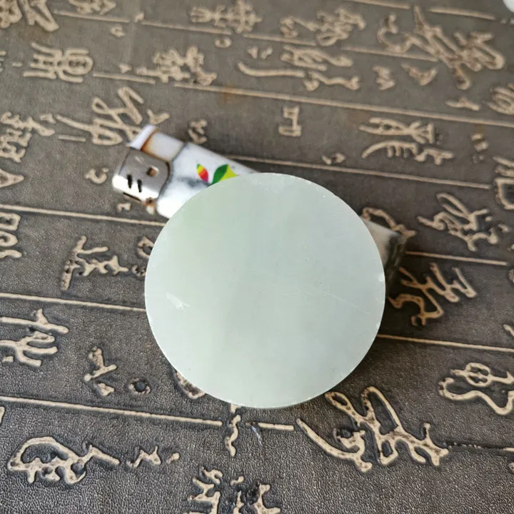 Natural Kunlun Jade Rough Nephrite Raw (137g, 5.4X5.4X2cm)