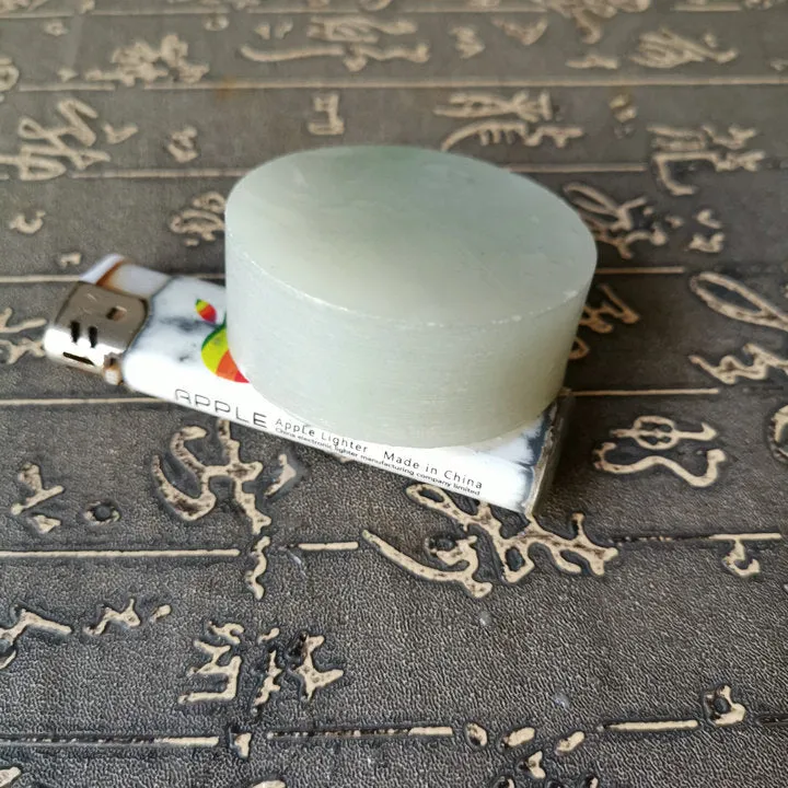 Natural Kunlun Jade Rough Nephrite Raw (137g, 5.4X5.4X2cm)