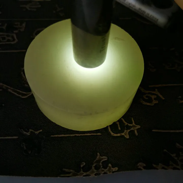 Natural Kunlun Jade Rough Nephrite Raw (137g, 5.4X5.4X2cm)