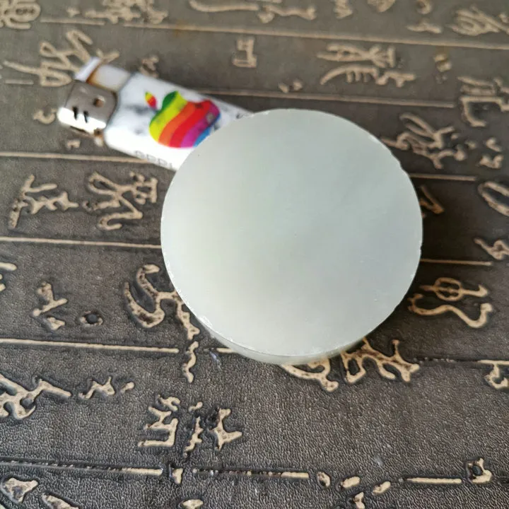 Natural Kunlun Jade Rough Nephrite Raw (137g, 5.4X5.4X2cm)