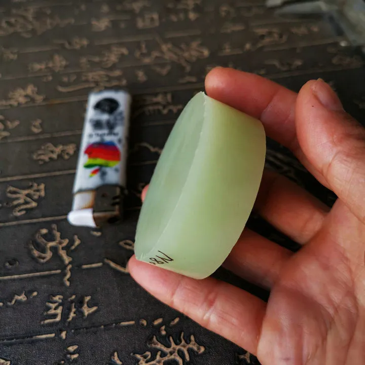 Natural Kunlun Jade Rough Nephrite Raw (145g, 5.7X5.7X2cm)