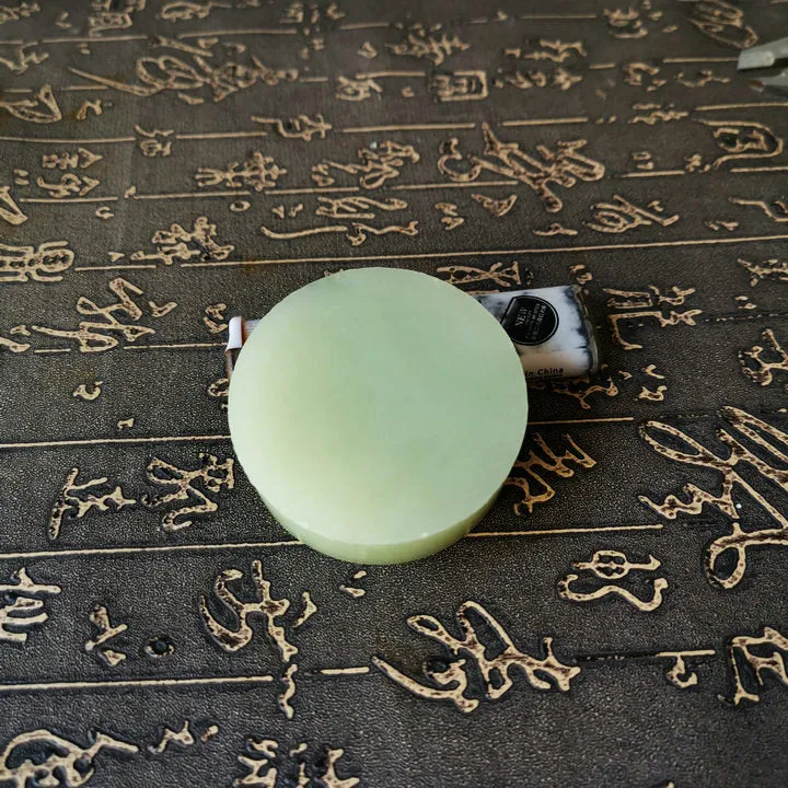 Natural Kunlun Jade Rough Nephrite Raw (145g, 5.7X5.7X2cm)