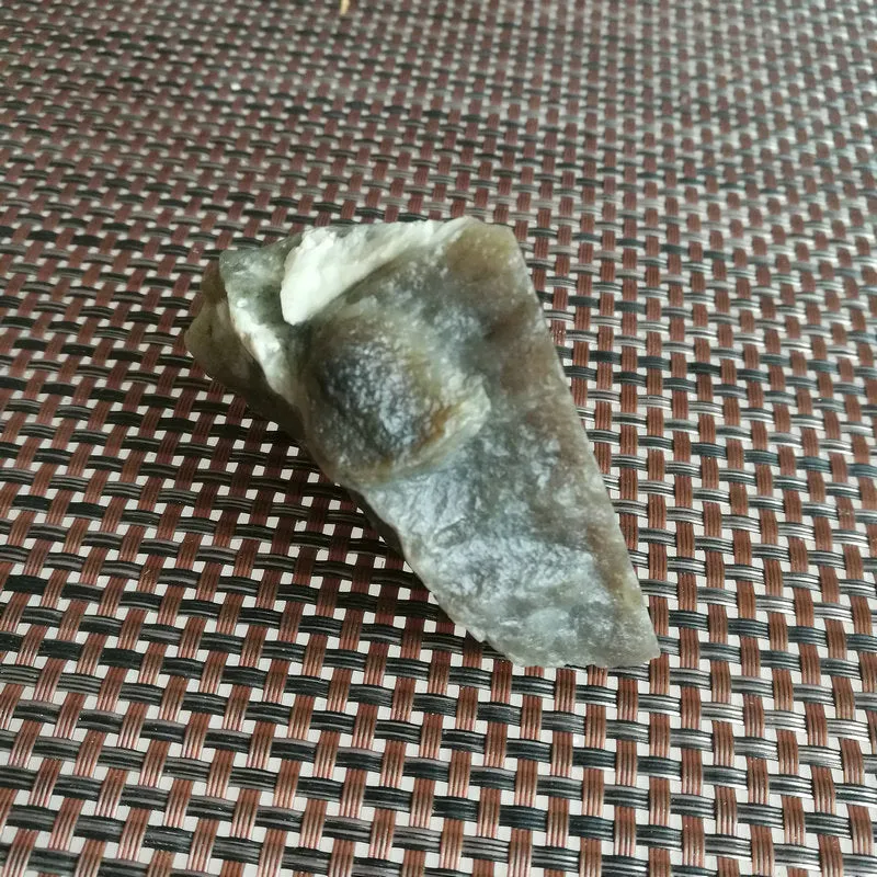 Natural Kunlun Jade Rough Nephrite Raw (153g, 5X4.5X2cm)