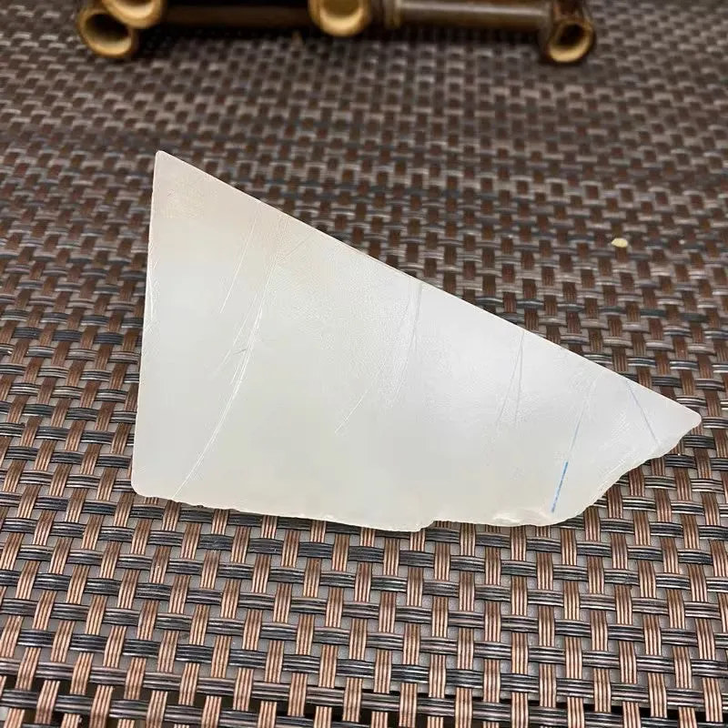 Natural Kunlun Jade Rough Nephrite Raw (154g,9.0X5.3X3.9cm)