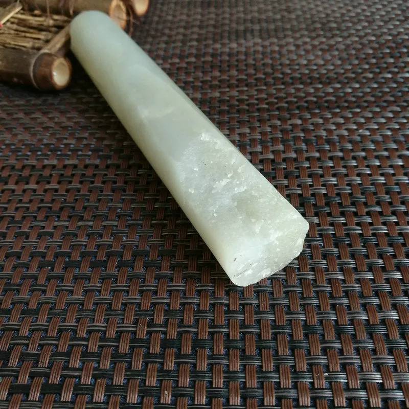 Natural Kunlun Jade Rough Nephrite Raw (15.5X2.5cm)