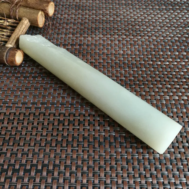 Natural Kunlun Jade Rough Nephrite Raw (15.5X2.5cm)
