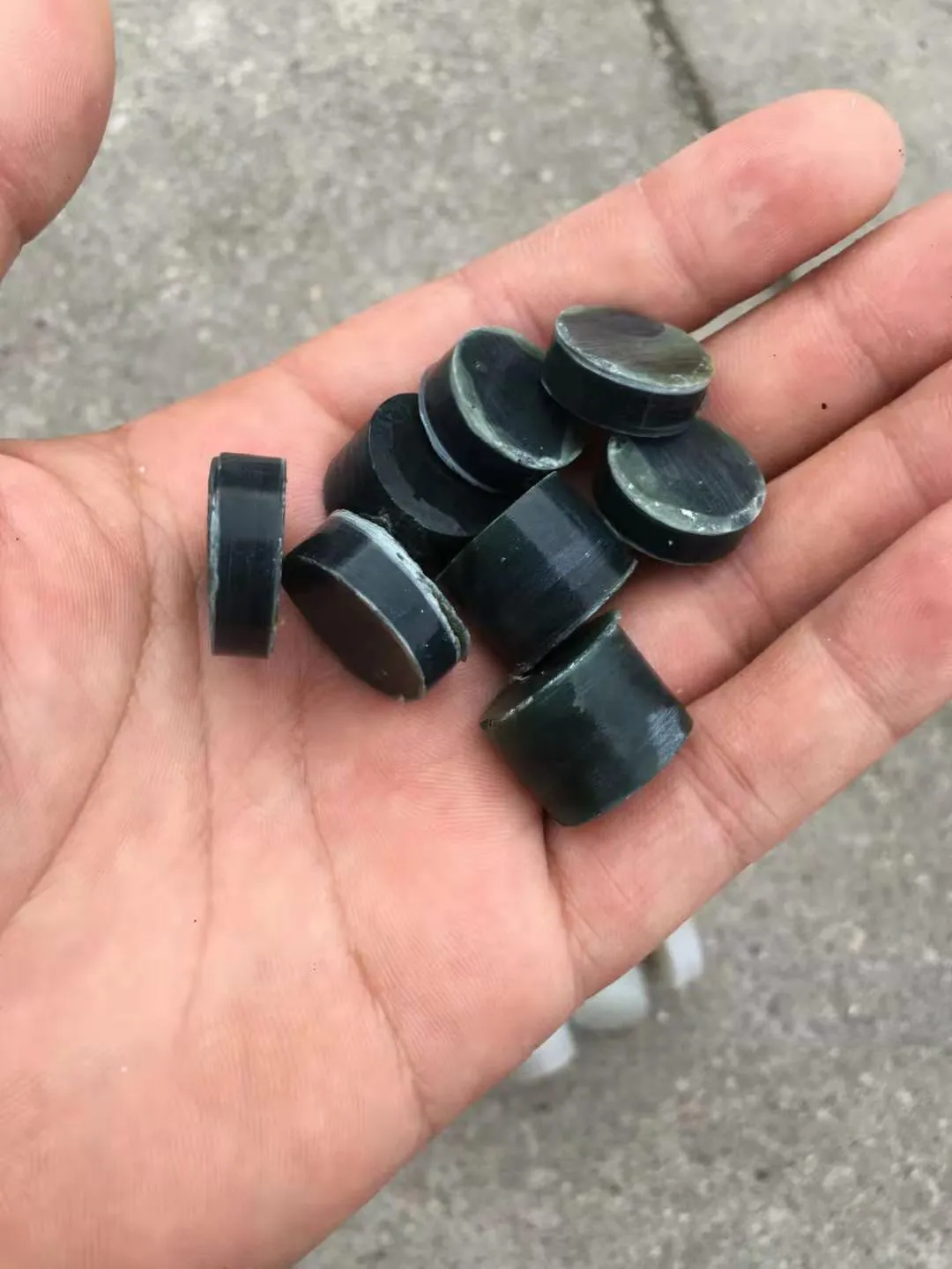 Natural Kunlun Jade Rough Nephrite Raw 17 Pieces