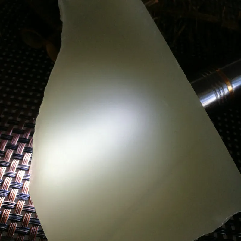 Natural Kunlun Jade Rough Nephrite Raw (174g, 12X6.7x0.9cm)