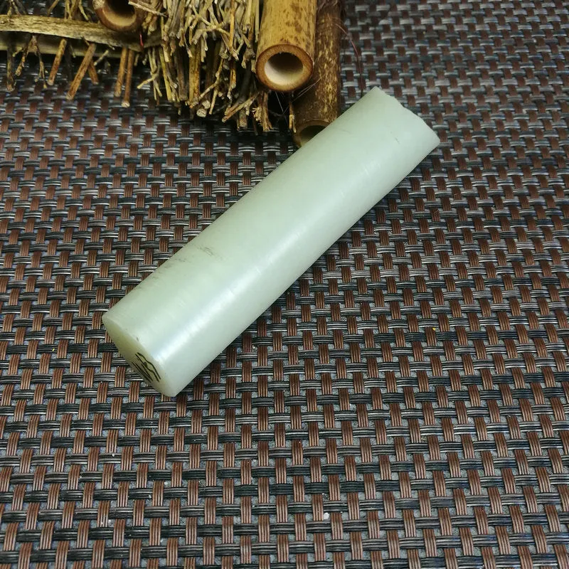 Natural Kunlun Jade Rough Nephrite Raw (174g,11.8X2.6cm)
