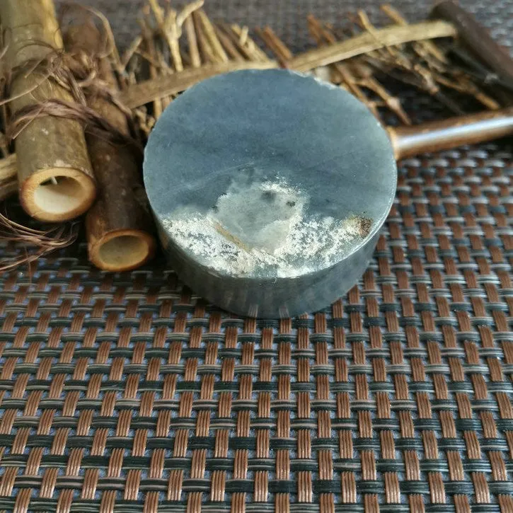 Natural Kunlun Jade Rough Nephrite Raw (178g,5.6X2.5cm)