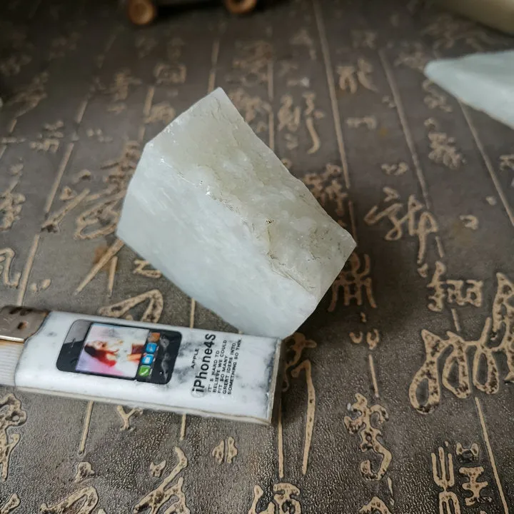 Natural Kunlun Jade Rough Nephrite Raw (193g, 5.5X5.5X3.5cm)