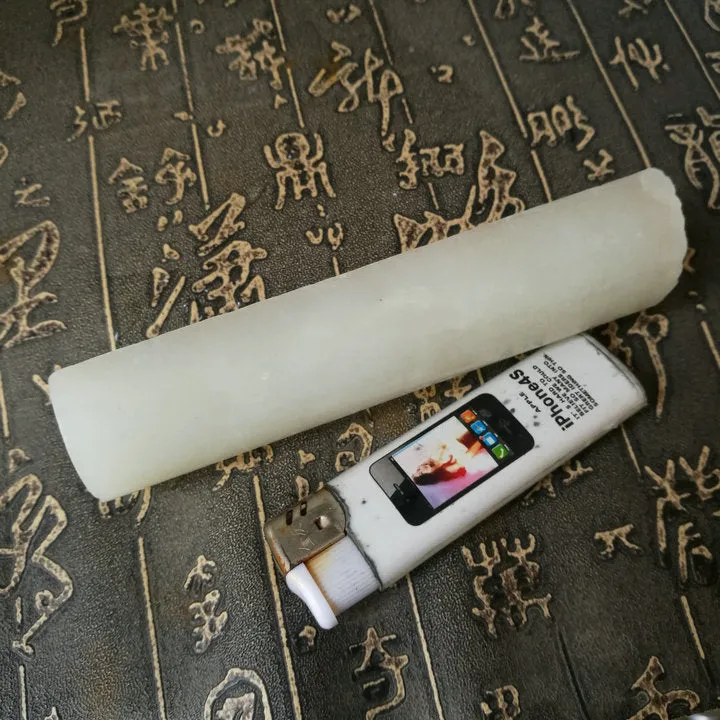 Natural Kunlun Jade Rough Nephrite Raw (197g, 12.5X3X1.9cm)
