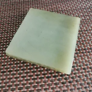 Natural Kunlun Jade Rough Nephrite Raw (208g,8.3X8X1.1cm)