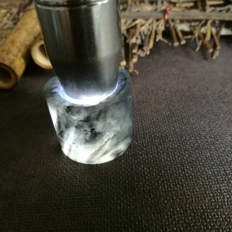 Natural Kunlun Jade Rough Nephrite Raw (24g,2.5X2.9cm)
