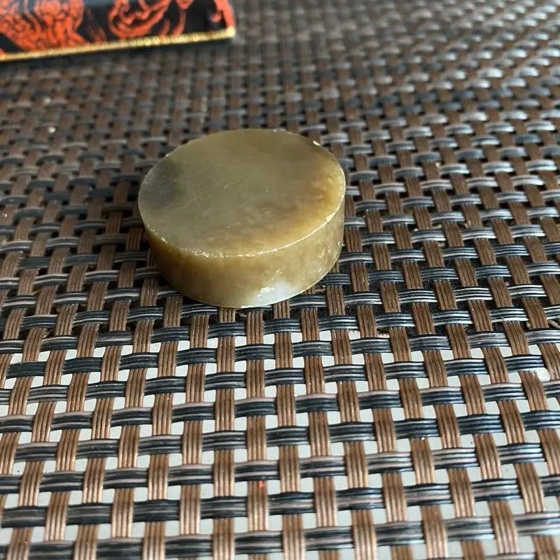 Natural Kunlun Jade Rough Nephrite Raw (25g,3.1X1.1cm)
