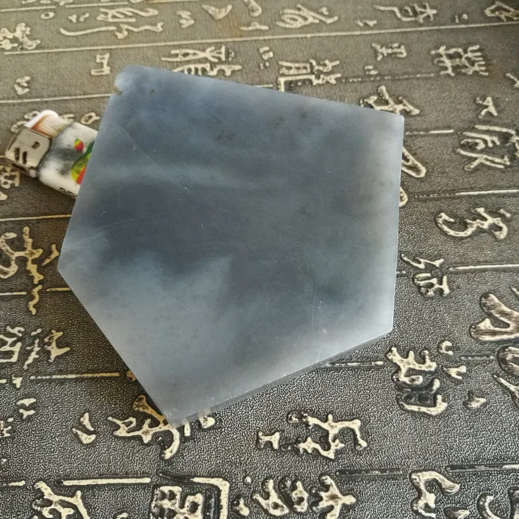 Natural Kunlun Jade Rough Nephrite Raw (279g, 9X8X1.6cm)