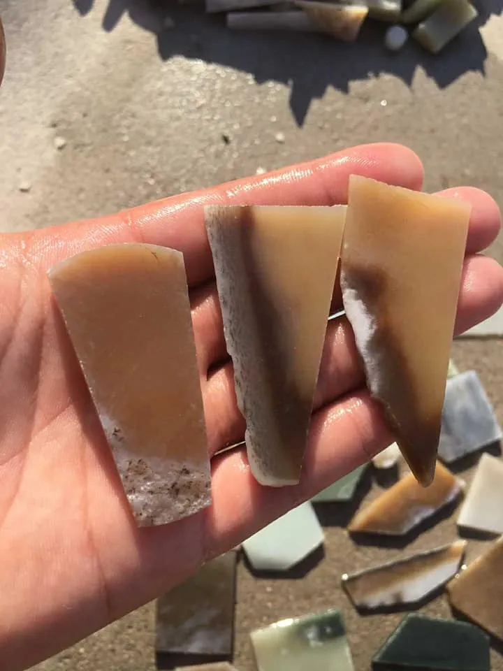 Natural Kunlun Jade Rough Nephrite Raw 28 Pieces