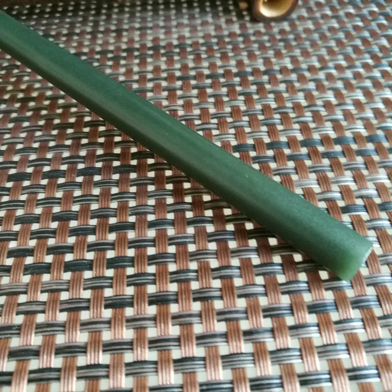 Natural Kunlun Jade Rough Nephrite Raw (29g, 15.5X0.9cm)