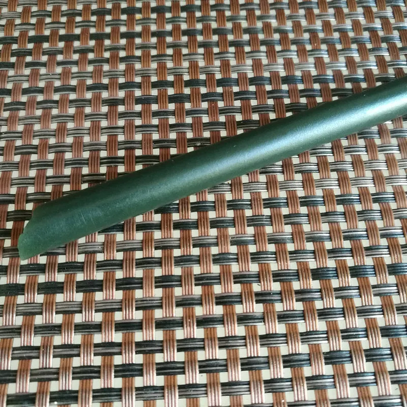 Natural Kunlun Jade Rough Nephrite Raw (29g, 15.5X0.9cm)