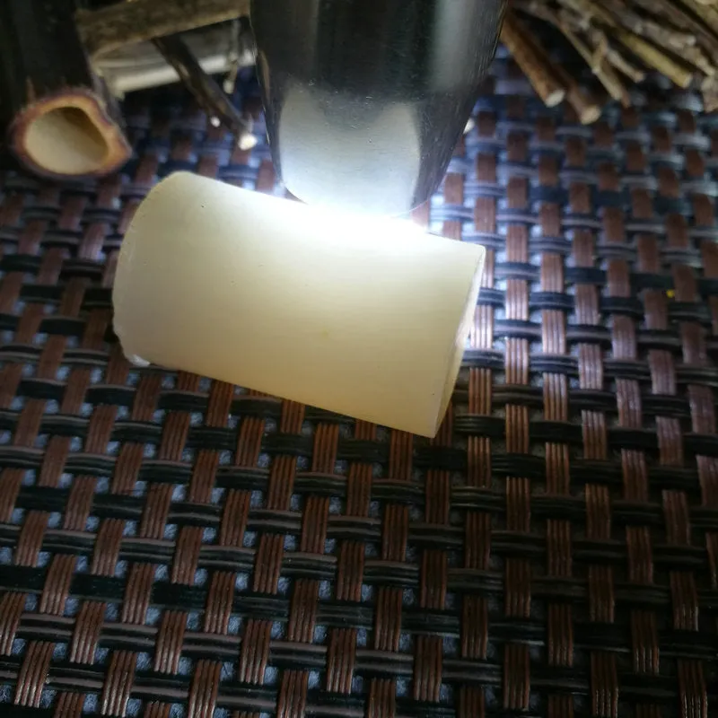 Natural Kunlun Jade Rough Nephrite Raw (30g,3.3X2cm)
