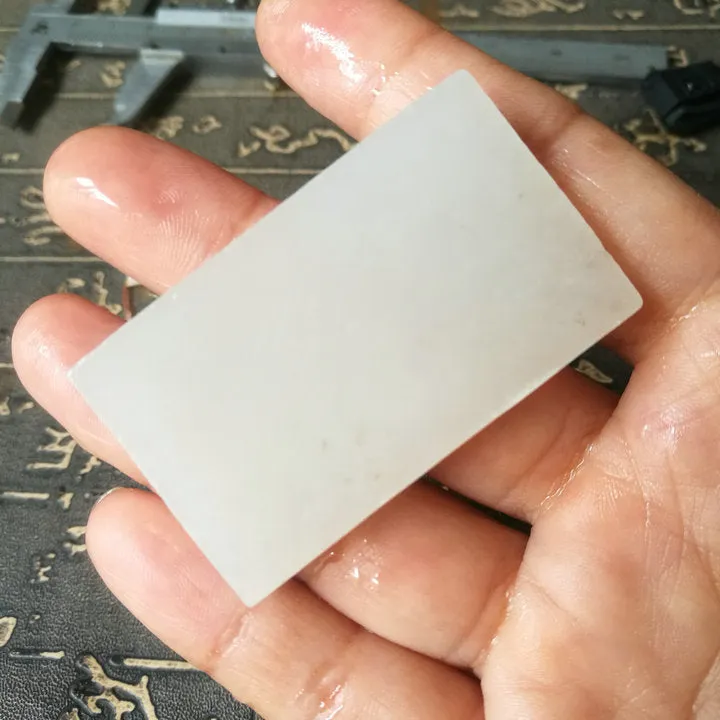 Natural Kunlun Jade Rough Nephrite Raw (33g, 4.9X2.9X0.8cm)