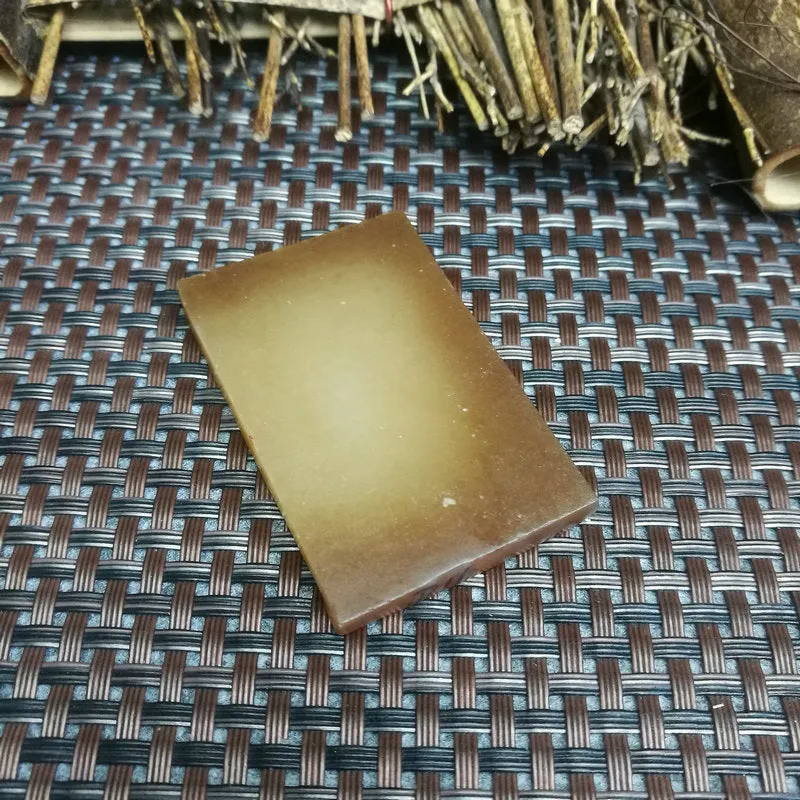 Natural Kunlun Jade Rough Nephrite Raw (33g,5.4X3.5X0.6cm)
