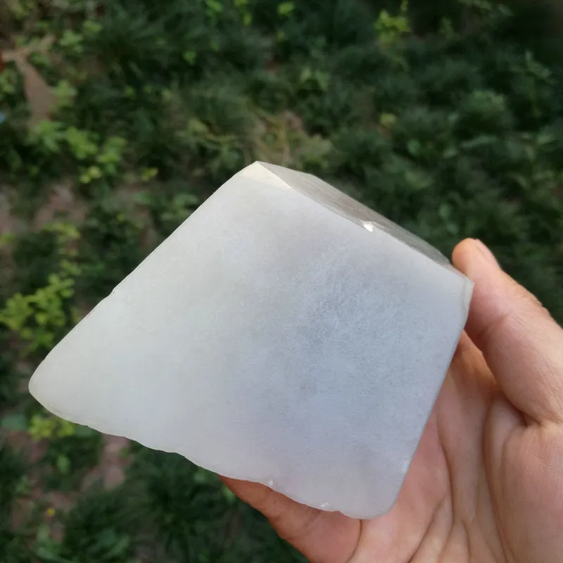 Natural Kunlun Jade Rough Nephrite Raw (357g, 10X5.5x3.3cm)