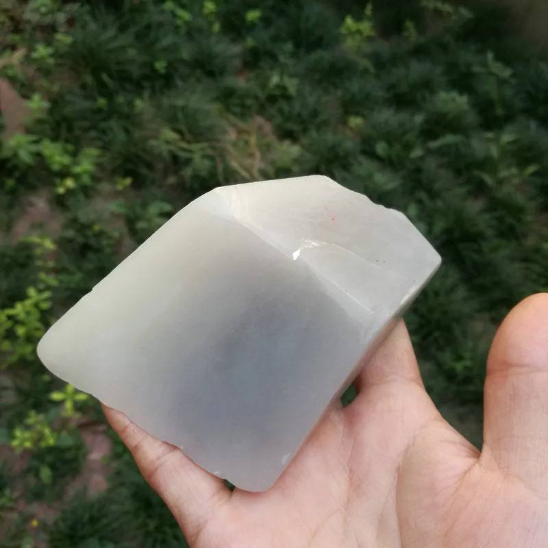 Natural Kunlun Jade Rough Nephrite Raw (357g, 10X5.5x3.3cm)