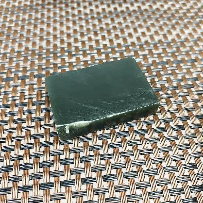 Natural Kunlun Jade Rough Nephrite Raw (36g,4.3X2.9X0.9cm)