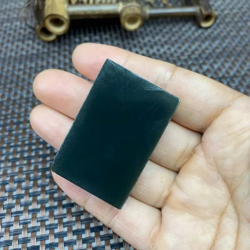 Natural Kunlun Jade Rough Nephrite Raw (36g,4.3X2.9X0.9cm)