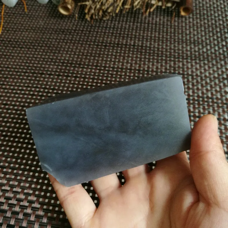 Natural Kunlun Jade Rough Nephrite Raw (392g, 8.5X4X3cm)