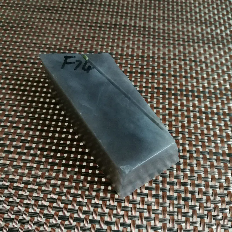 Natural Kunlun Jade Rough Nephrite Raw (392g, 8.5X4X3cm)