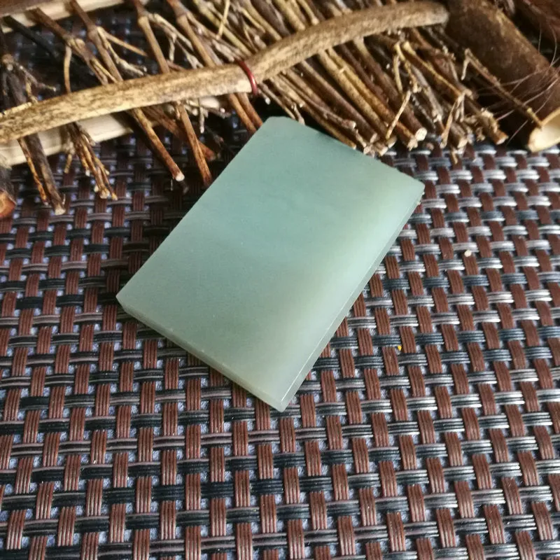 Natural Kunlun Jade Rough Nephrite Raw (40g,5.3X3.6X0.6cm)