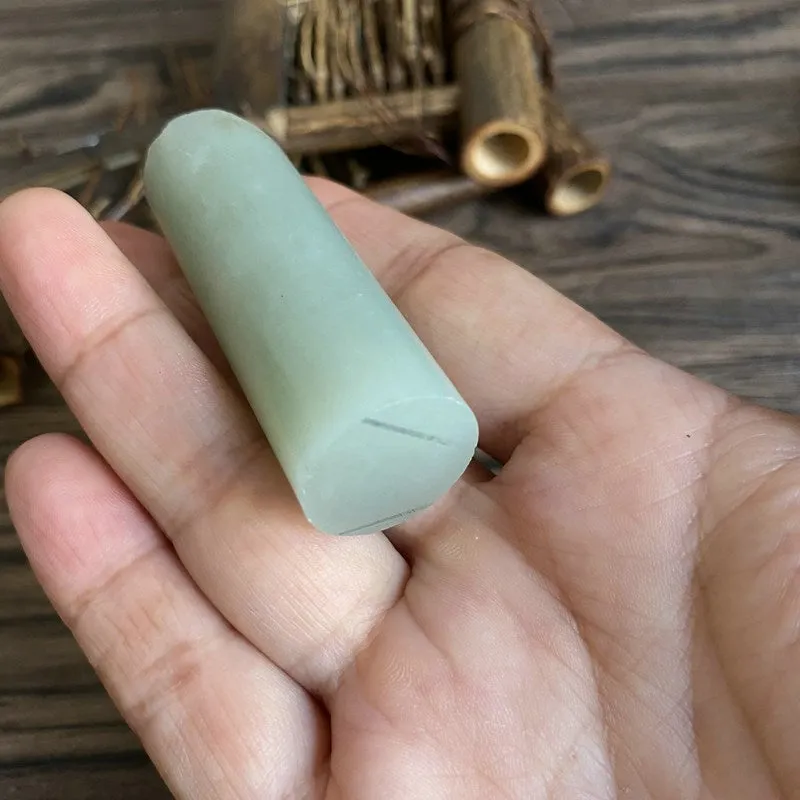 Natural Kunlun Jade Rough Nephrite Raw (42g,5.0X1.8cm)