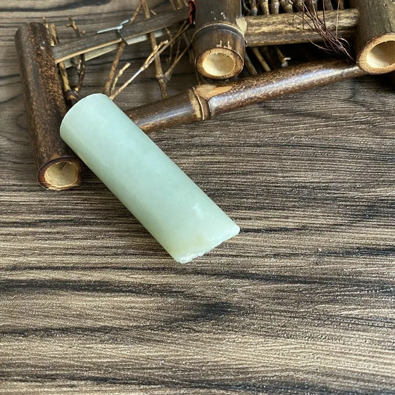 Natural Kunlun Jade Rough Nephrite Raw (42g,5.0X1.8cm)