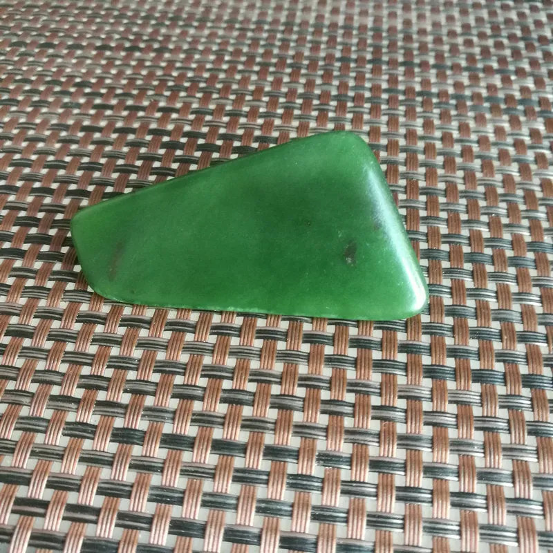 Natural Kunlun Jade Rough Nephrite Raw (46g, 6X3.5X2cm)