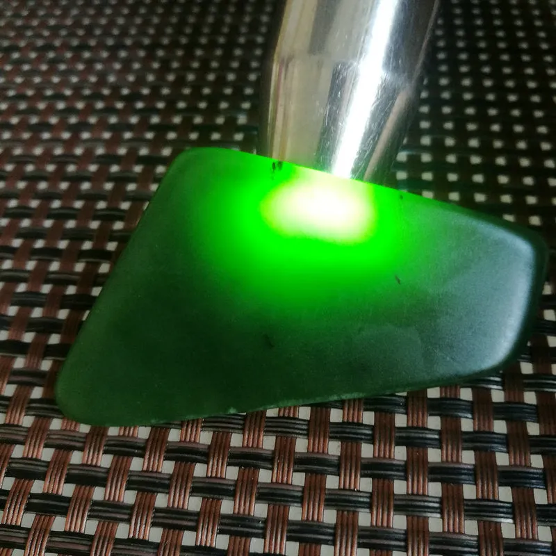 Natural Kunlun Jade Rough Nephrite Raw (46g, 6X3.5X2cm)