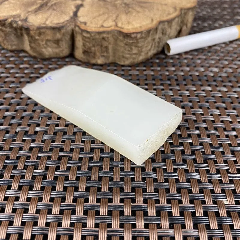 Natural Kunlun Jade Rough Nephrite Raw (48g,6.8X2.8X1.0cm)