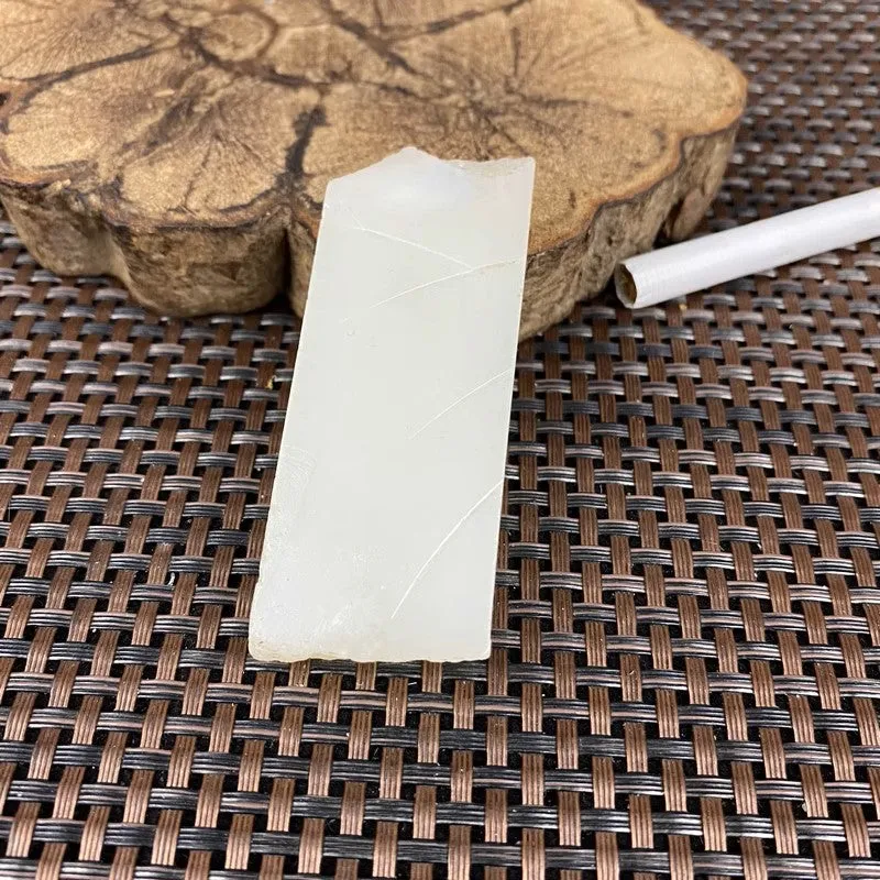 Natural Kunlun Jade Rough Nephrite Raw (48g,6.8X2.8X1.0cm)