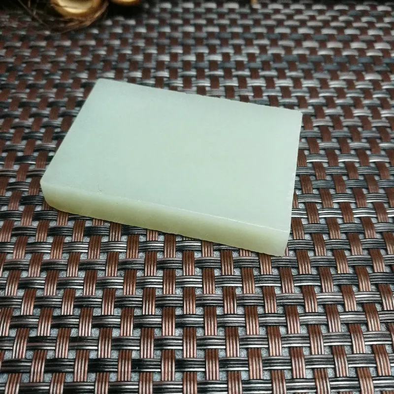 Natural Kunlun Jade Rough Nephrite Raw (53g,5.3X3.6X1cm)