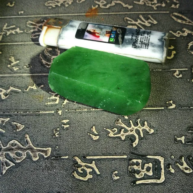 Natural Kunlun Jade Rough Nephrite Raw (54g, 4.5X3X1.5cm)