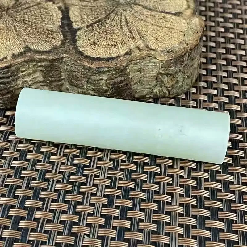 Natural Kunlun Jade Rough Nephrite Raw (54g,7.2X1.8cm)