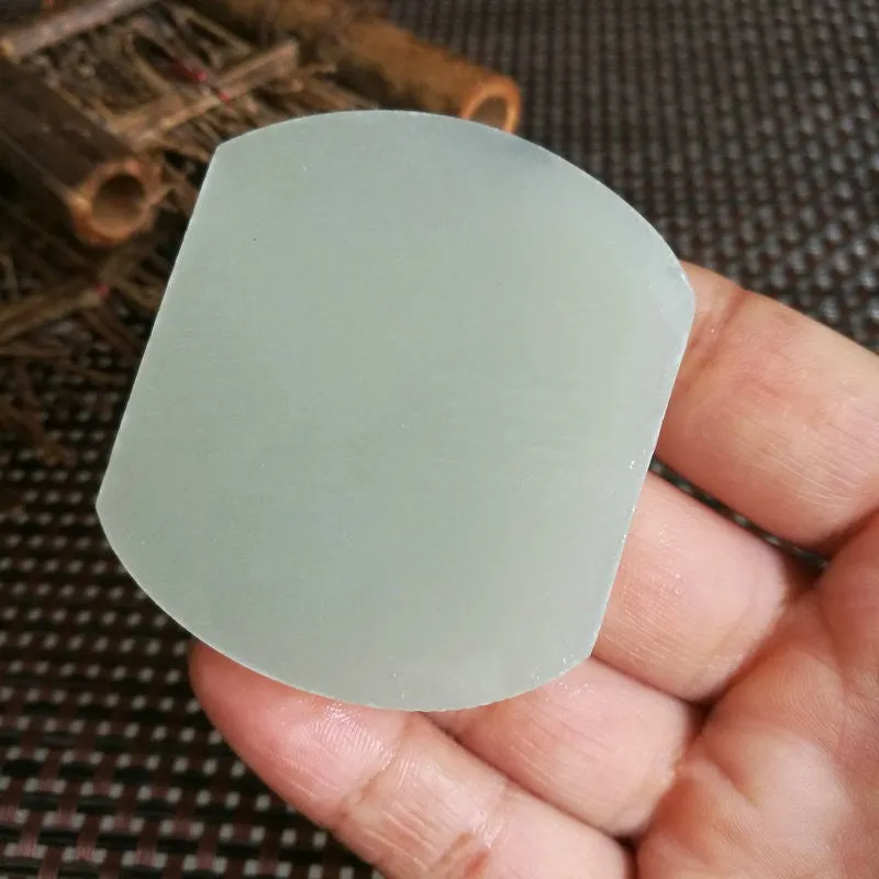Natural Kunlun Jade Rough Nephrite Raw (55g, 5.2x4.5x0.9cm)
