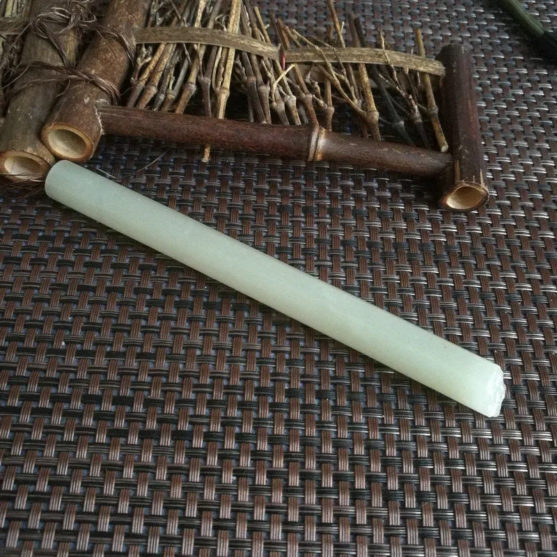 Natural Kunlun Jade Rough Nephrite Raw (56g,15X1.3cm)