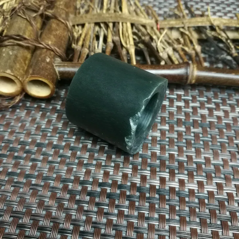 Natural Kunlun Jade Rough Nephrite Raw (56g,3.5X2.2X3.2cm)