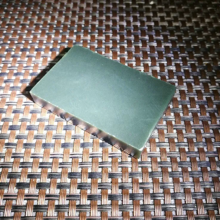 Natural Kunlun Jade Rough Nephrite Raw (56g,5.5X3.5X1cm)