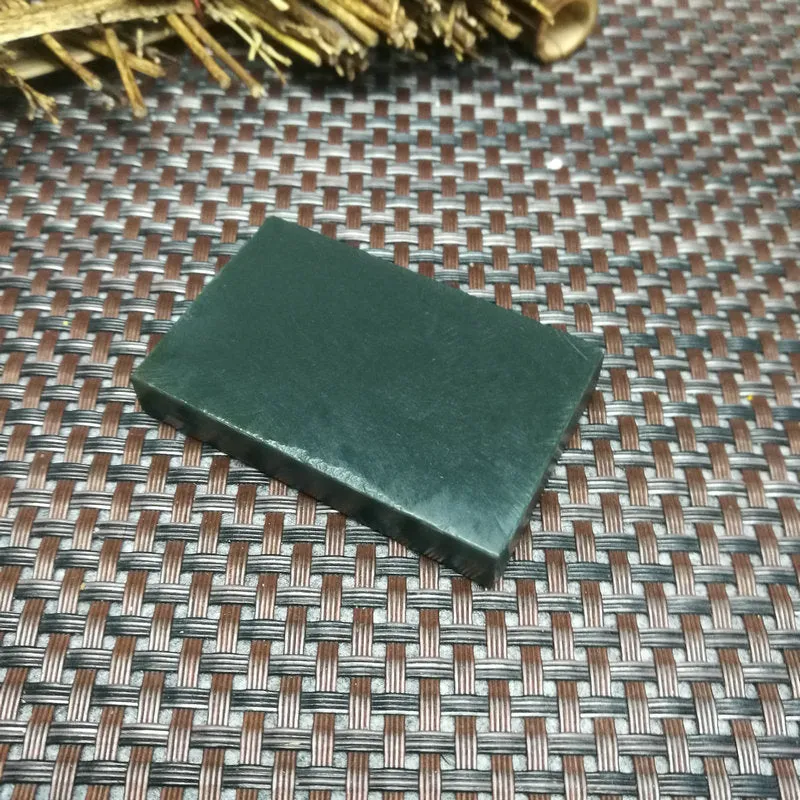 Natural Kunlun Jade Rough Nephrite Raw (56g,5.5X3.5X1cm)
