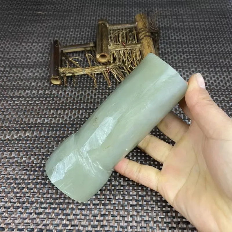 Natural Kunlun Jade Rough Nephrite Raw (581g,12.2X4.4cm)