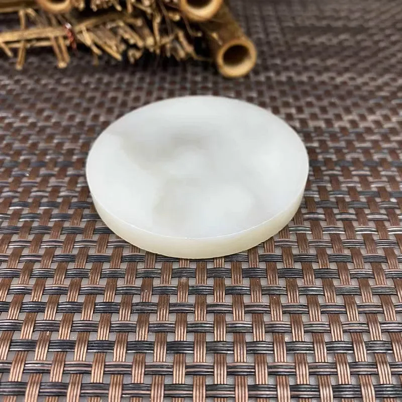 Natural Kunlun Jade Rough Nephrite Raw (60g,5.9X0.7cm)